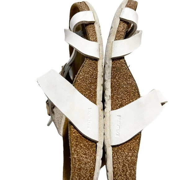 Birkenstock Mayari 2 Strap Metal Bruckle In white Size 32 (girls 1) - Picture 6 of 7